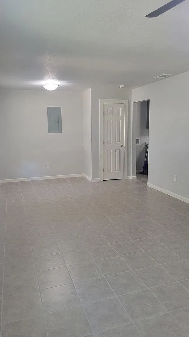 Newly Remodeled Duplex Available Now! — Photo 4