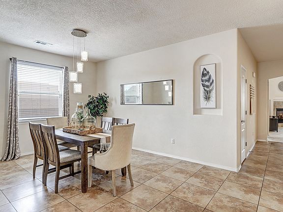 4th image of 1922 Western Hills Dr SE