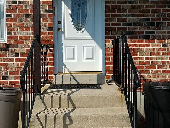 3rd image of 4 Alicia Ct
