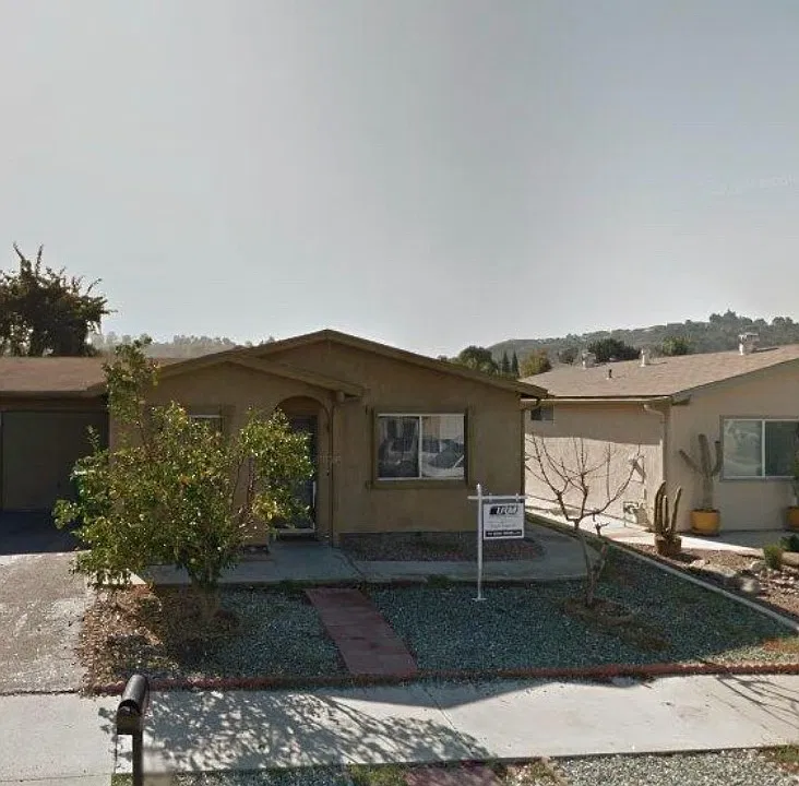 4439 Via La Jolla