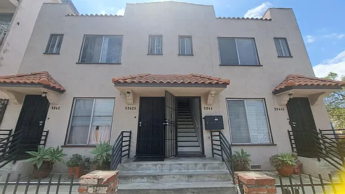 5944 Carlton Way Photo 1