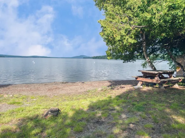 12 Marbles Way, Rangeley, ME 04970