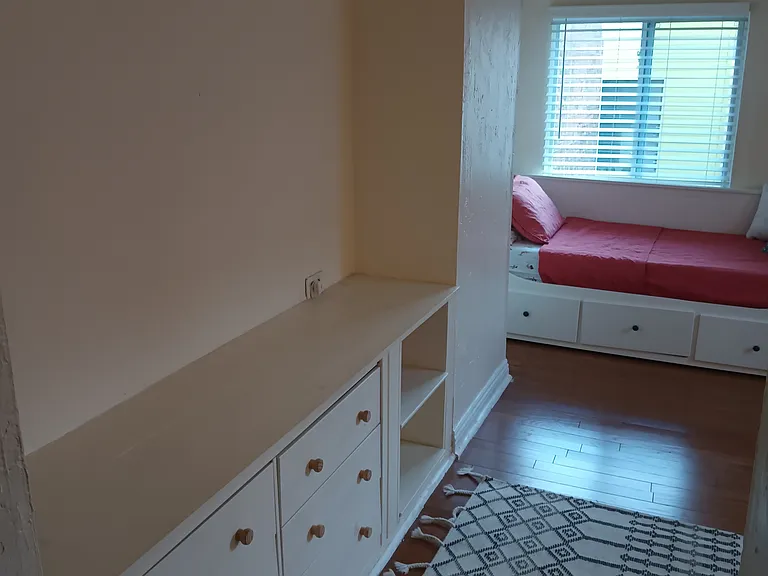 Second floor room (back)