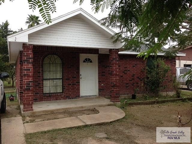 1st image of 2077 Johnson St