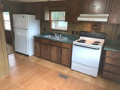 108 J Cobb Dr Photo 1