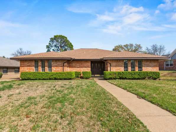 1905 Alamo Dr, Arlington, TX 76012