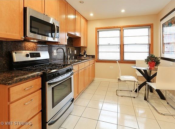 4th image of 9448 Le Claire Ave