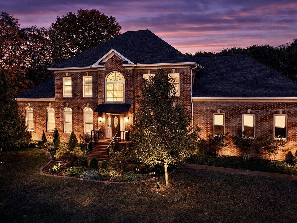 1st image of 116 Cedar Creek Dr