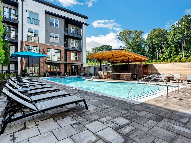 Skye Suwanee Town Center — Photo 29