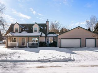 110 Spur Dr, Sandpoint, ID 83864