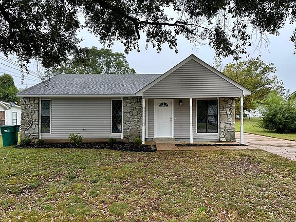 2nd image of 34 Fairmeadow Cv