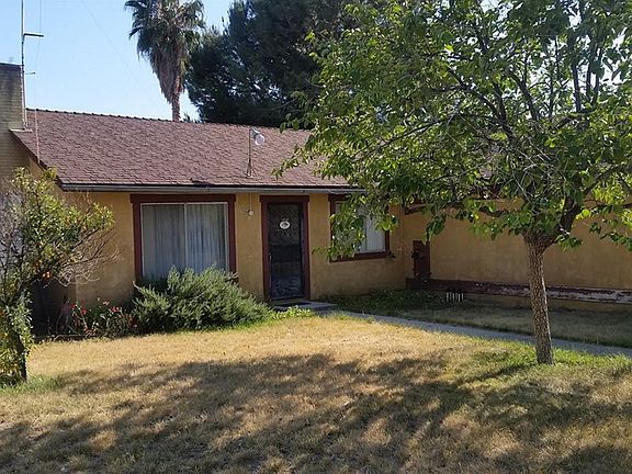 4th image of 1546 Clock Ave
