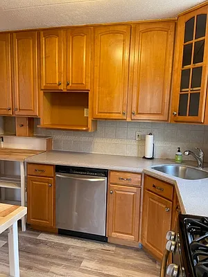 Rented by Bedford Brownstone Realty | media 3