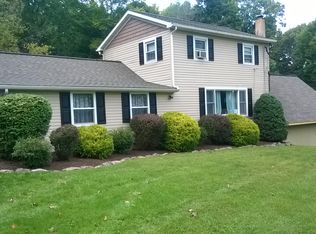 115 Wollups Hill Rd, Denver, PA 17517