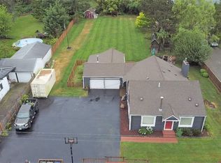 10002 22nd Ave E, Tacoma, WA