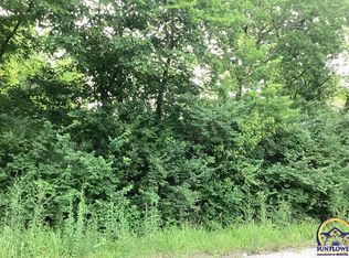 220 SE Alkire St, Topeka, KS 66607