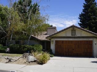 6168 N Carnegie Ave, Fresno, CA 93722