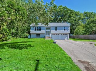 53 Upton St, Grafton, MA 01519