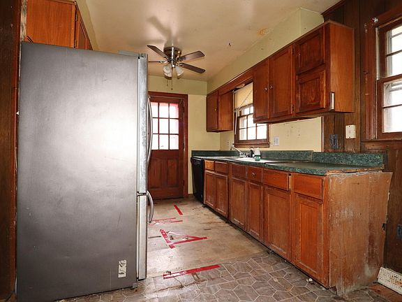 4th image of 4504 Stonewall Rd NW