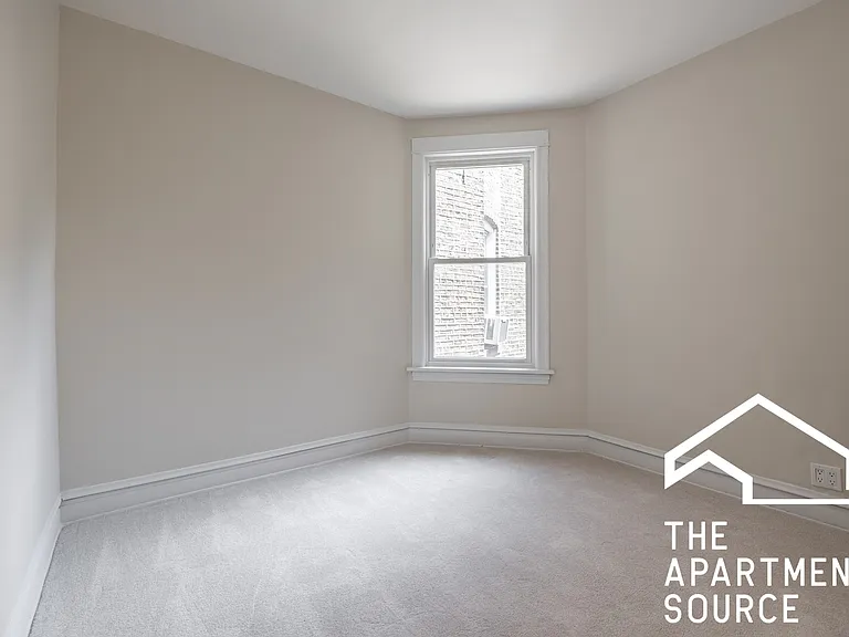 2110 N Avers Ave #G — Photo 15
