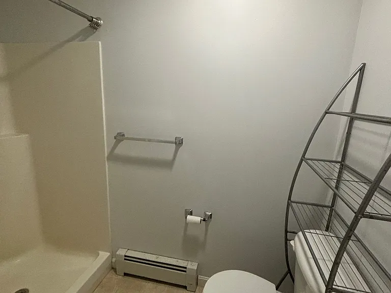 82 Fieldstone Dr #D — Photo 7