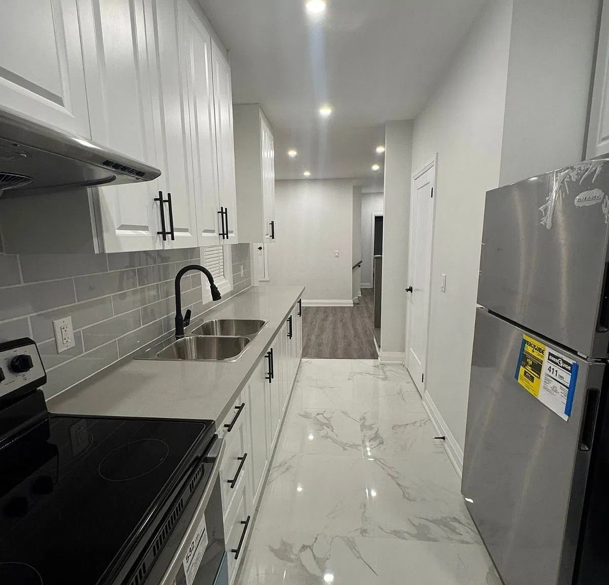 3 bed, $3,200 — Photo 4