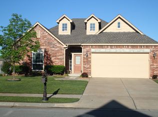 12012 S Tamarack St, Jenks, OK 74037