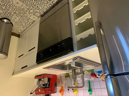 Rented by Compass | media 23