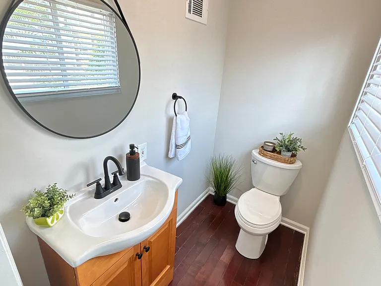 311 Cotton St — Photo 9