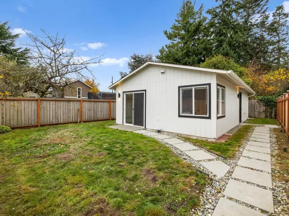 West Seattle SFH, 11235 37th Ave SW #C, Seattle, WA 98146