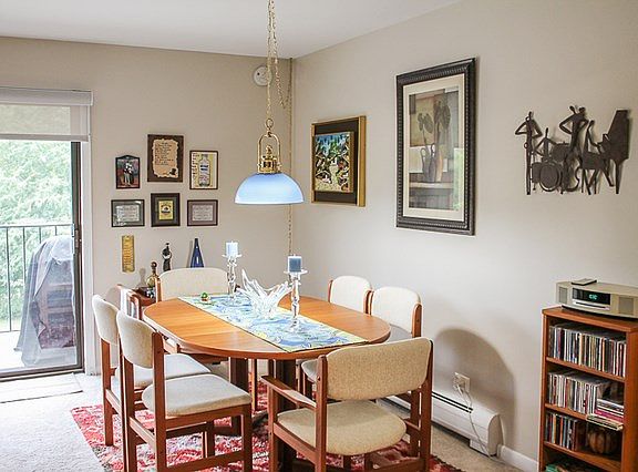 5th image of 505 N Kenilworth Ave #10