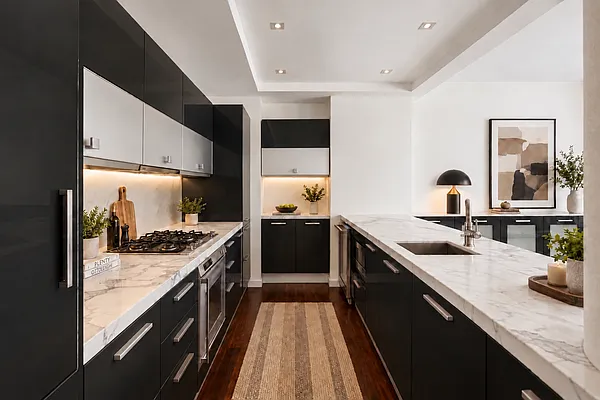 Kitchen, photo 1