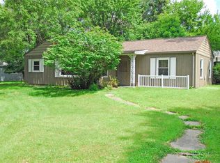 2836 Seely Ave SE, Cedar Rapids, IA 52403