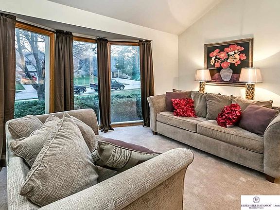 4th image of 13562 West Cir