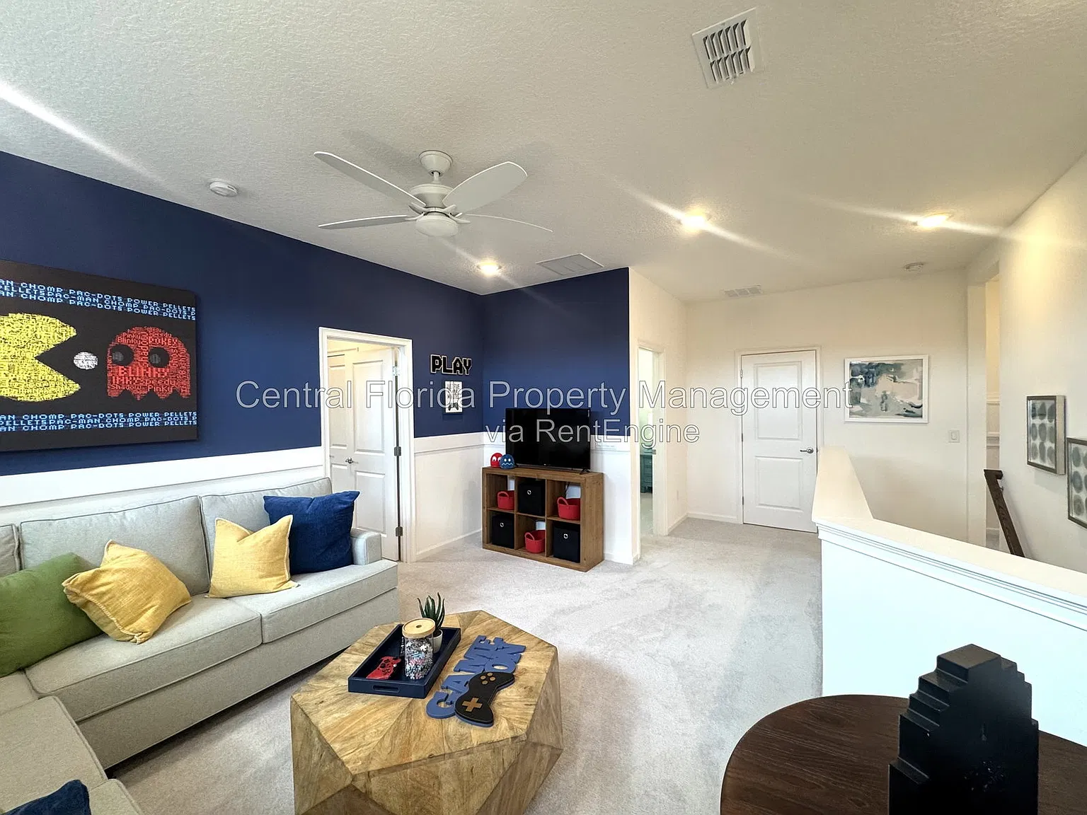 4 bed, 3.5 bath, 2570 sqft, $2,799 — Photo 3