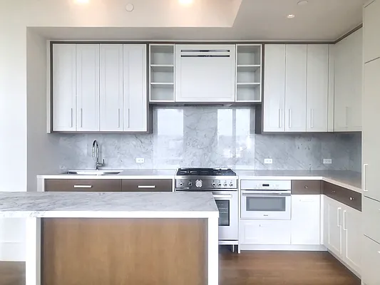 Rented by Nami New York Property LLC | media 19