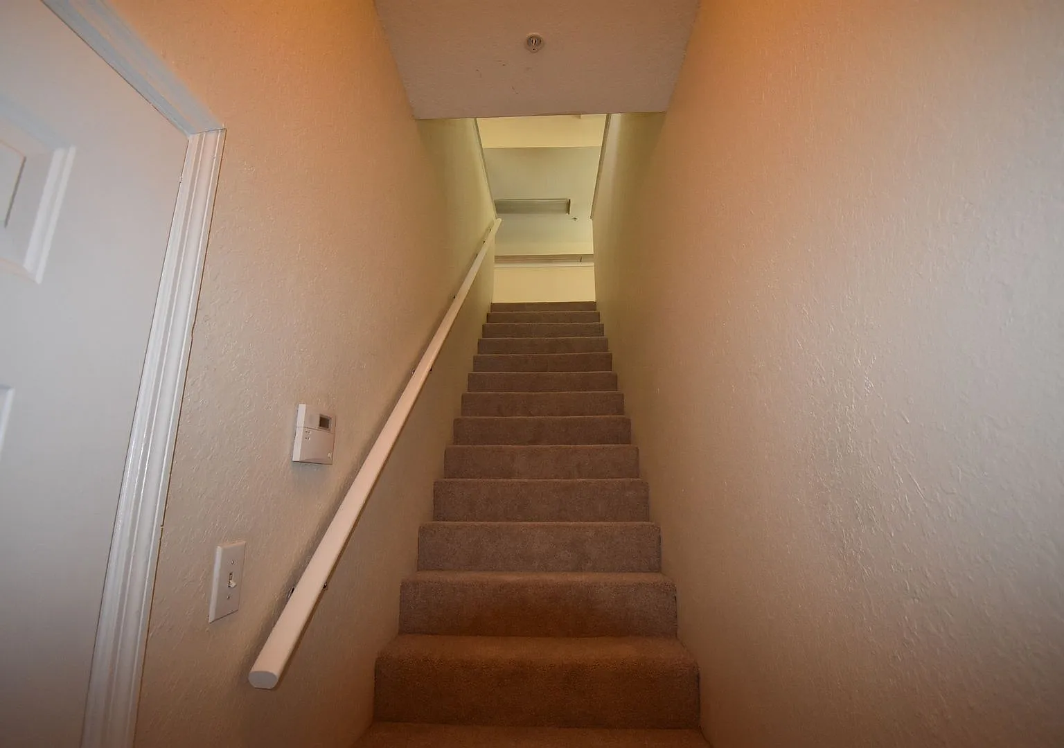 1/1-Crescent Place At Lake Lotus! Available Now! — Photo 2