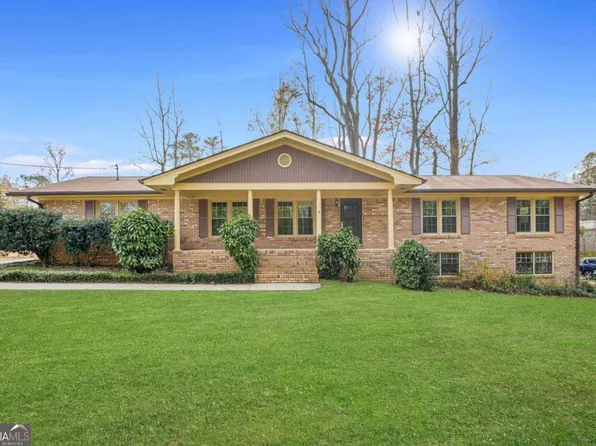 3104 E Anderson Dr, Lithia Springs, GA 30122