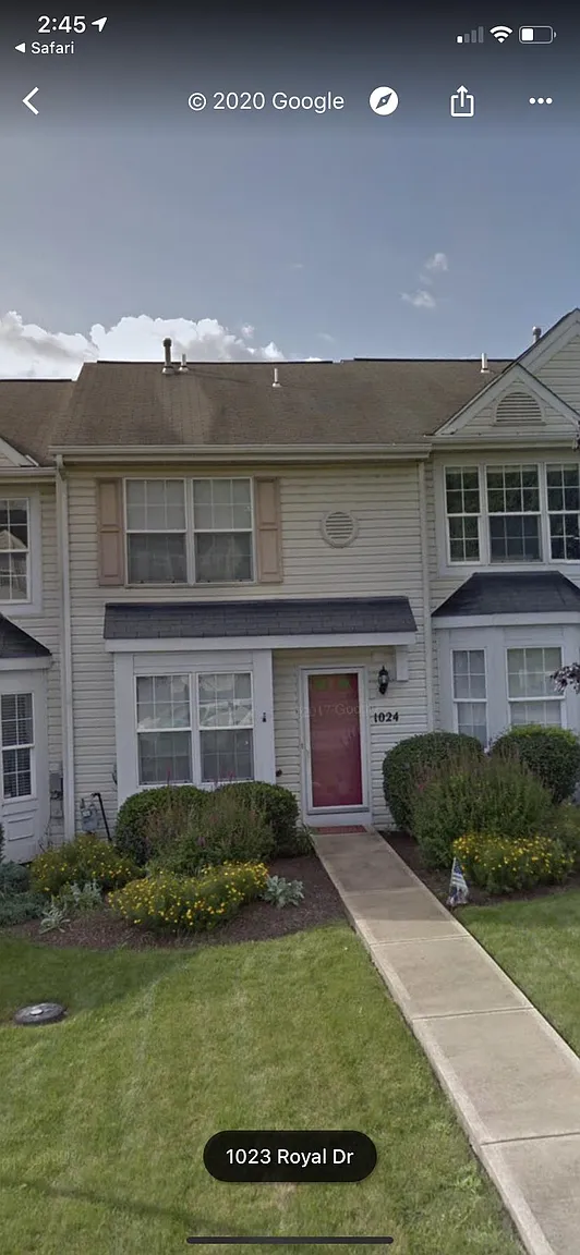 1024 Royal Dr photo 1