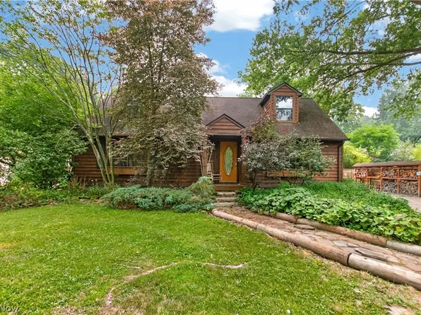 27341 Bagley Rd, Olmsted Falls, OH 44138