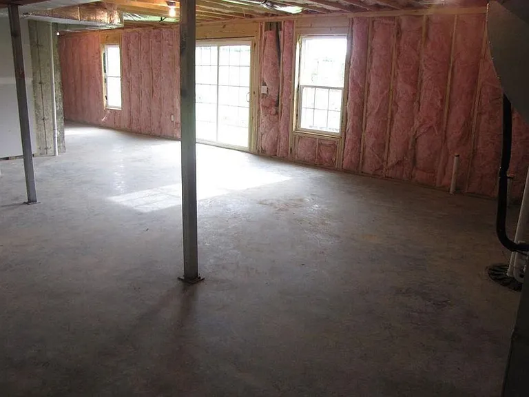 203 Winnbrook St — Photo 10