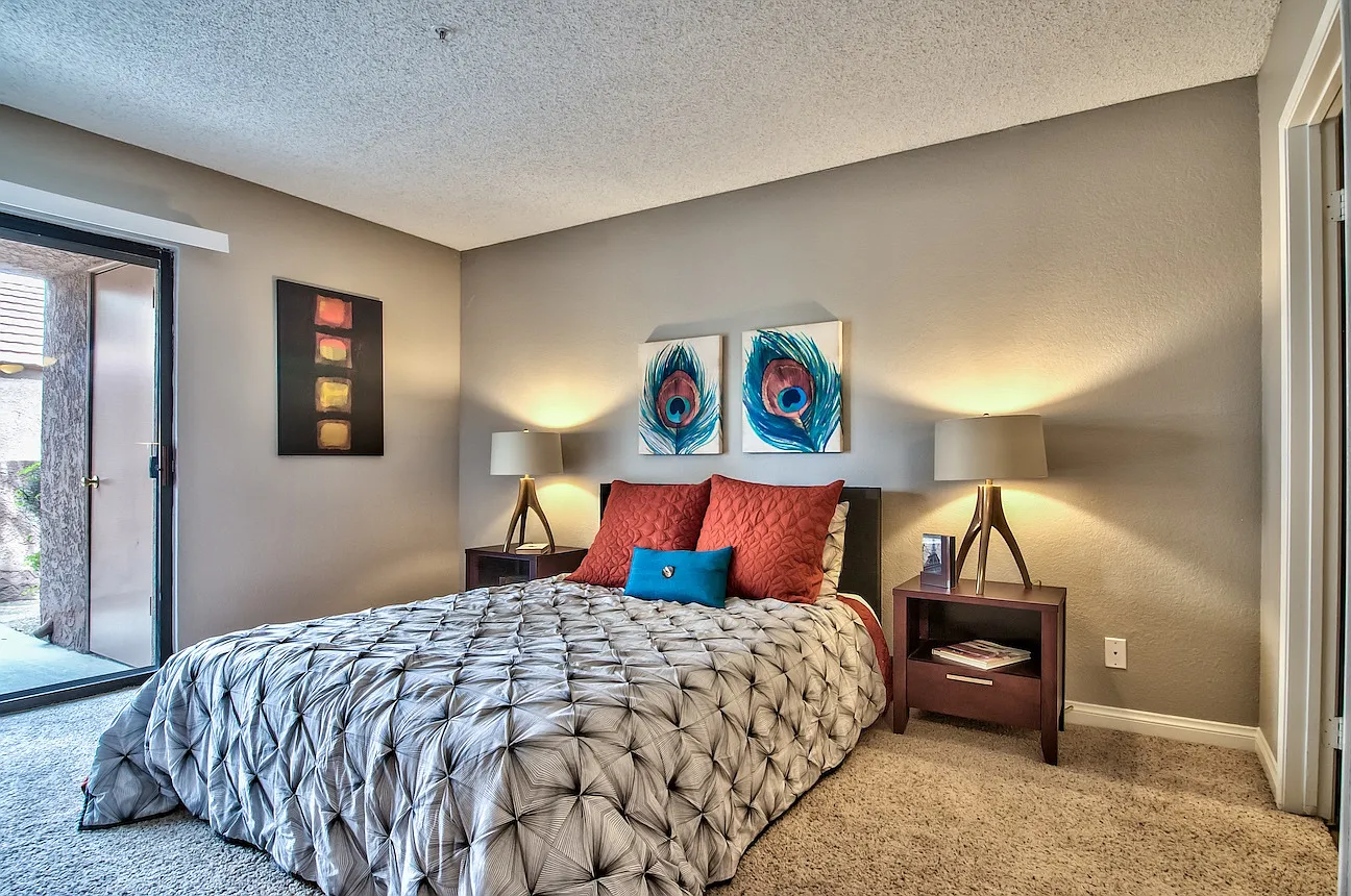 Desert Boutique Apartment Homes — Photo 4