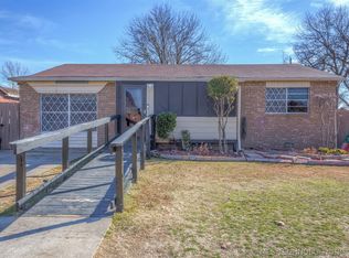 407 N Hillman St, Okmulgee, OK 74447