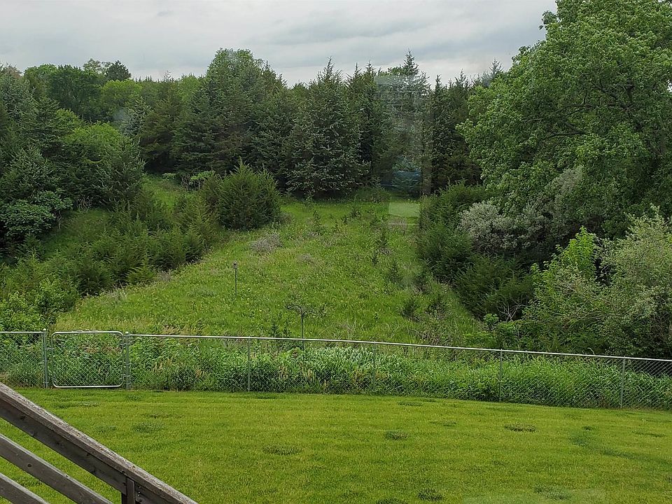 1st image of 2707 NW Columbine Dr
