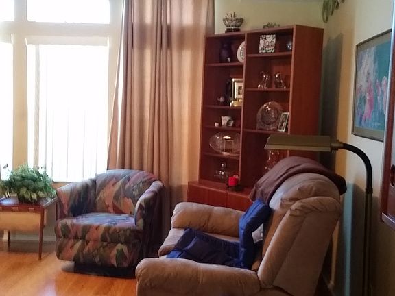5th image of 10533 Cetral Park Ave.