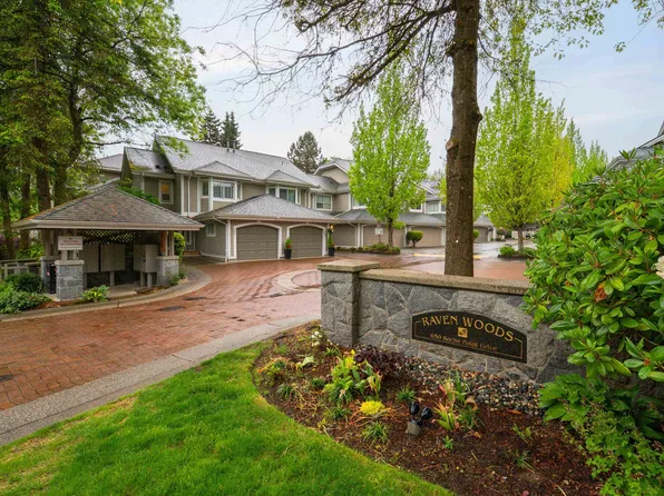 650 Roche Point Dr #25, North Vancouver, BC V7H 2Z5