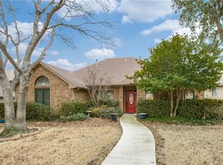 1500 Chesterfield Dr, Carrollton, TX 75007