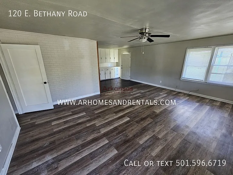 120 E Bethany Rd — Photo 15