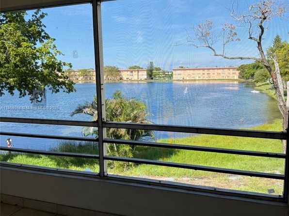 18707 NE 2nd Ave APT 918