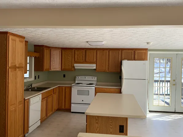 (undisclosed Address), Manchester, ME 04351